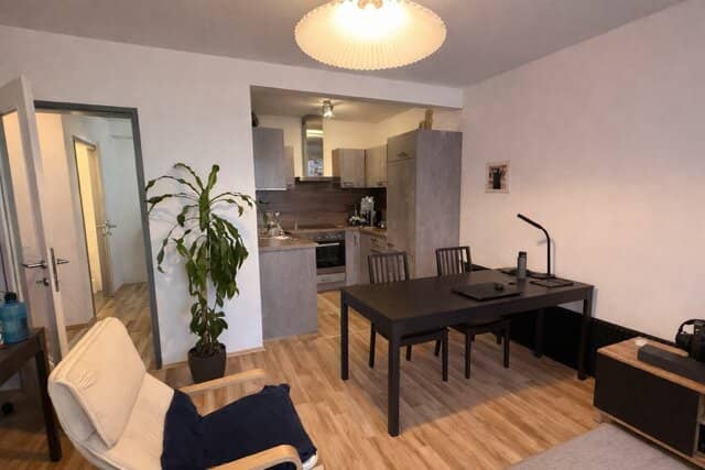 Charmante 2-Zimmer Wohnung mit Balkon im Sonnwendviertel  – Perfekt für Ihr neues Zuhause!