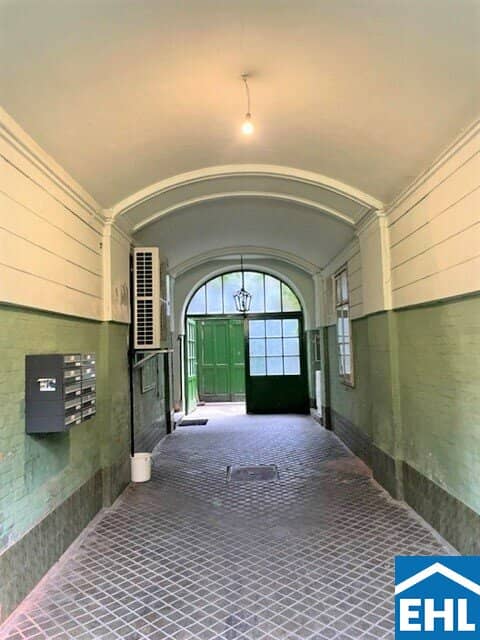 Eckzinshaus mit Potential