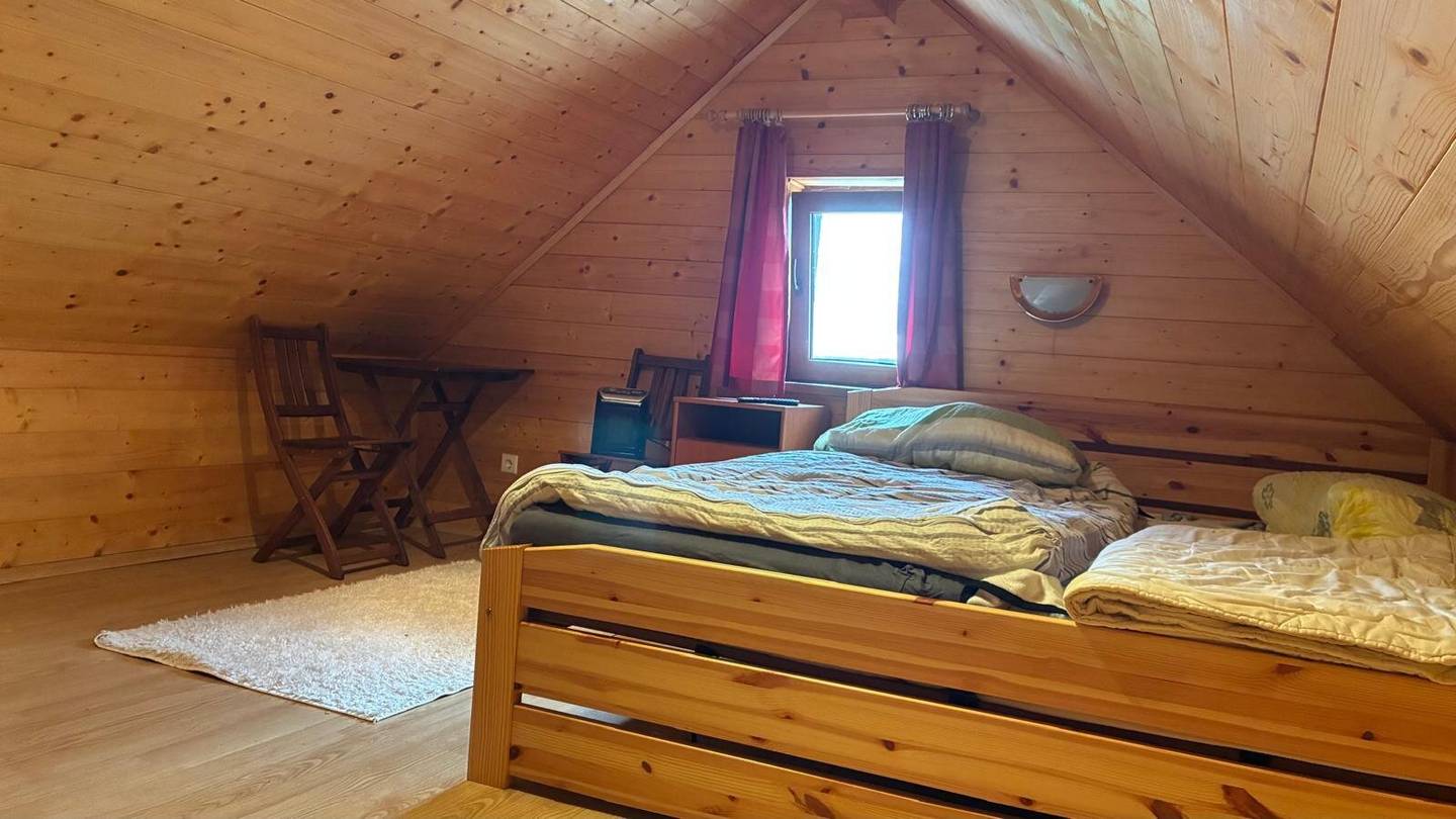 Traumhafte Presshaus-Oase in Jetzelsdorf - vollsaniert, Wohnküche, Schlafzimmer, Bad, WC