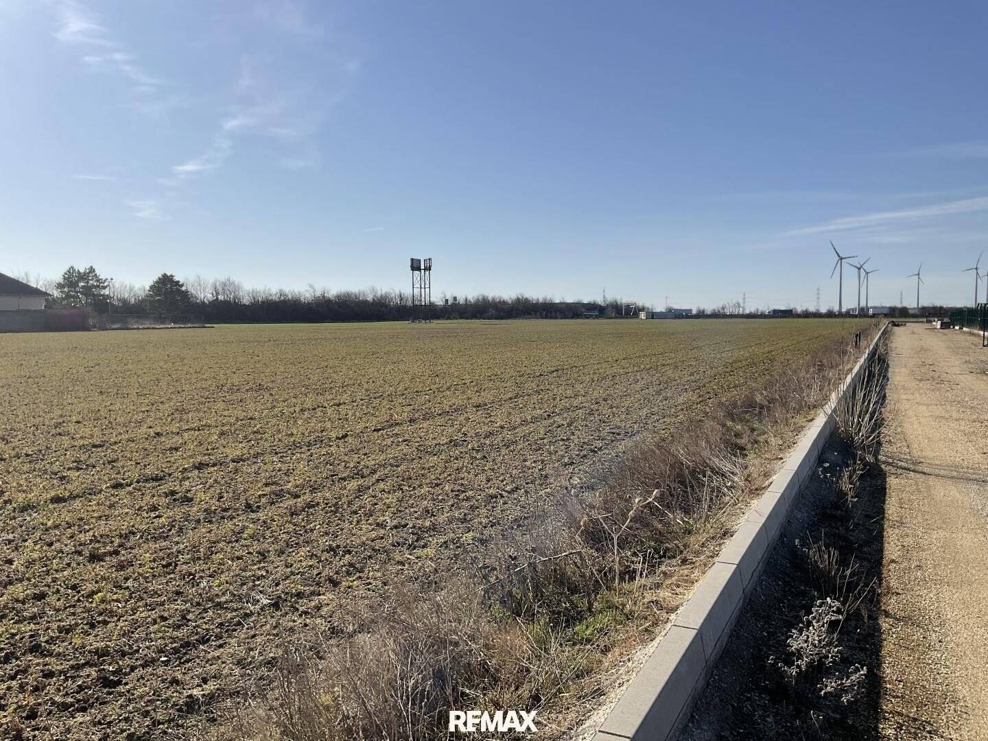 3000 - 10.000 m² Betriebsbaugrund zu kaufen
