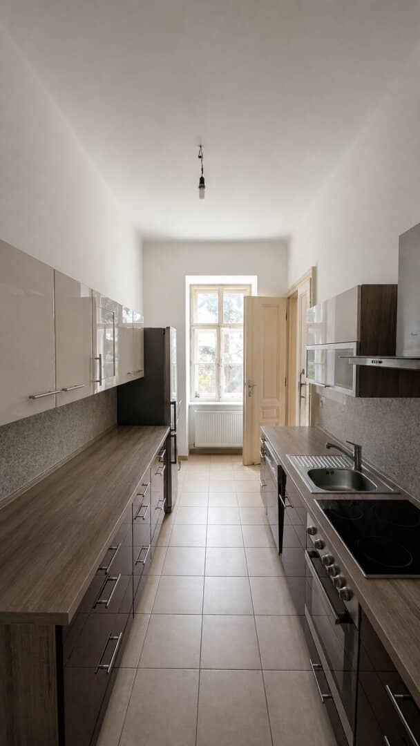 Modernisierte Stilaltbauwohnung – befristet vermietet bis Februar 2028, ideal als Kapitalanlage oder zur späteren Eigennutzung!