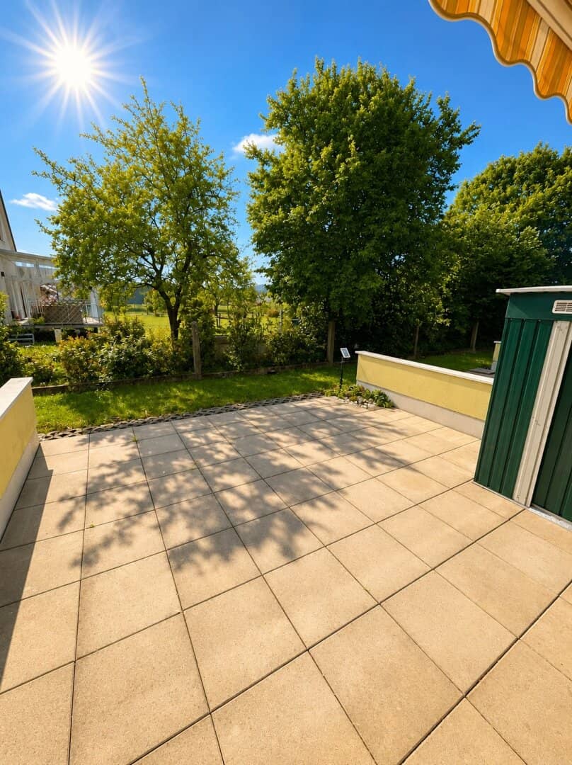 Dream garden apartment with sun terrace Quiet prime location near Magna Steyr Underground parking Top price