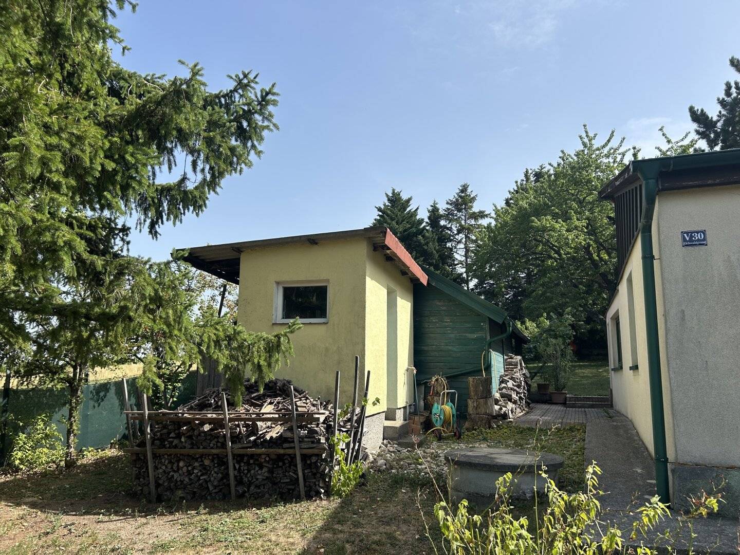 Zwischen Reben & Natur – Charmantes Landhaus mit Potenzial auf 1.002 m² Grund