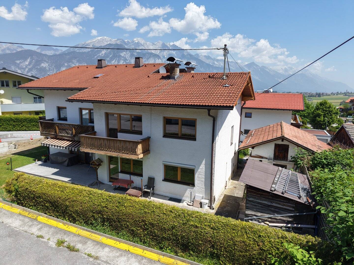 Charmante Doppelhaushälfte in Axams – Familienhaus mit Garten und viel Potenzial