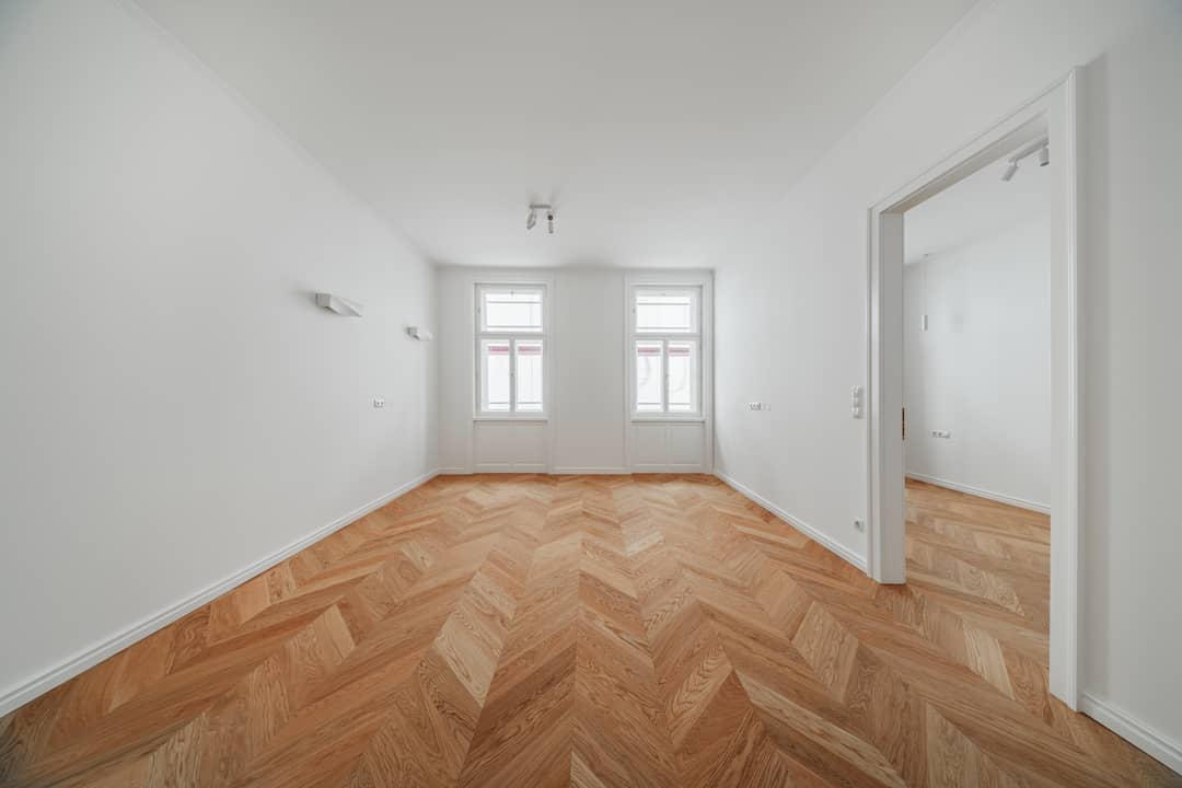Wohnung Stilaltbau mit Balkon und Dachterrasse
