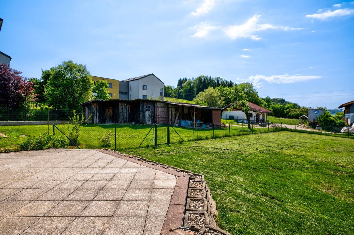 "Attraktiver Preis" Sanierte Gartenwohnung, ca. 130 m² Wohnfläche Garage & Pelletsheizung!