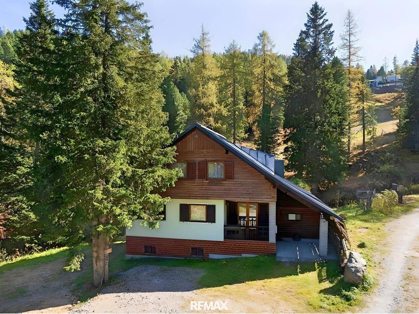 Großzügiges Almhaus in Toplage und alpiner Lebensqualität