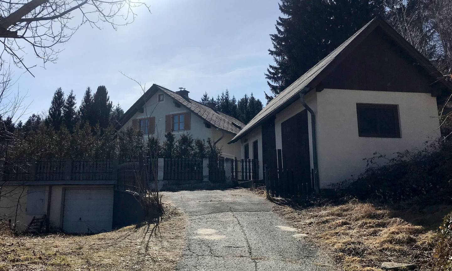 Malerisch gelegen, mit Wald- und Wiesenblick, in Streusiedlung