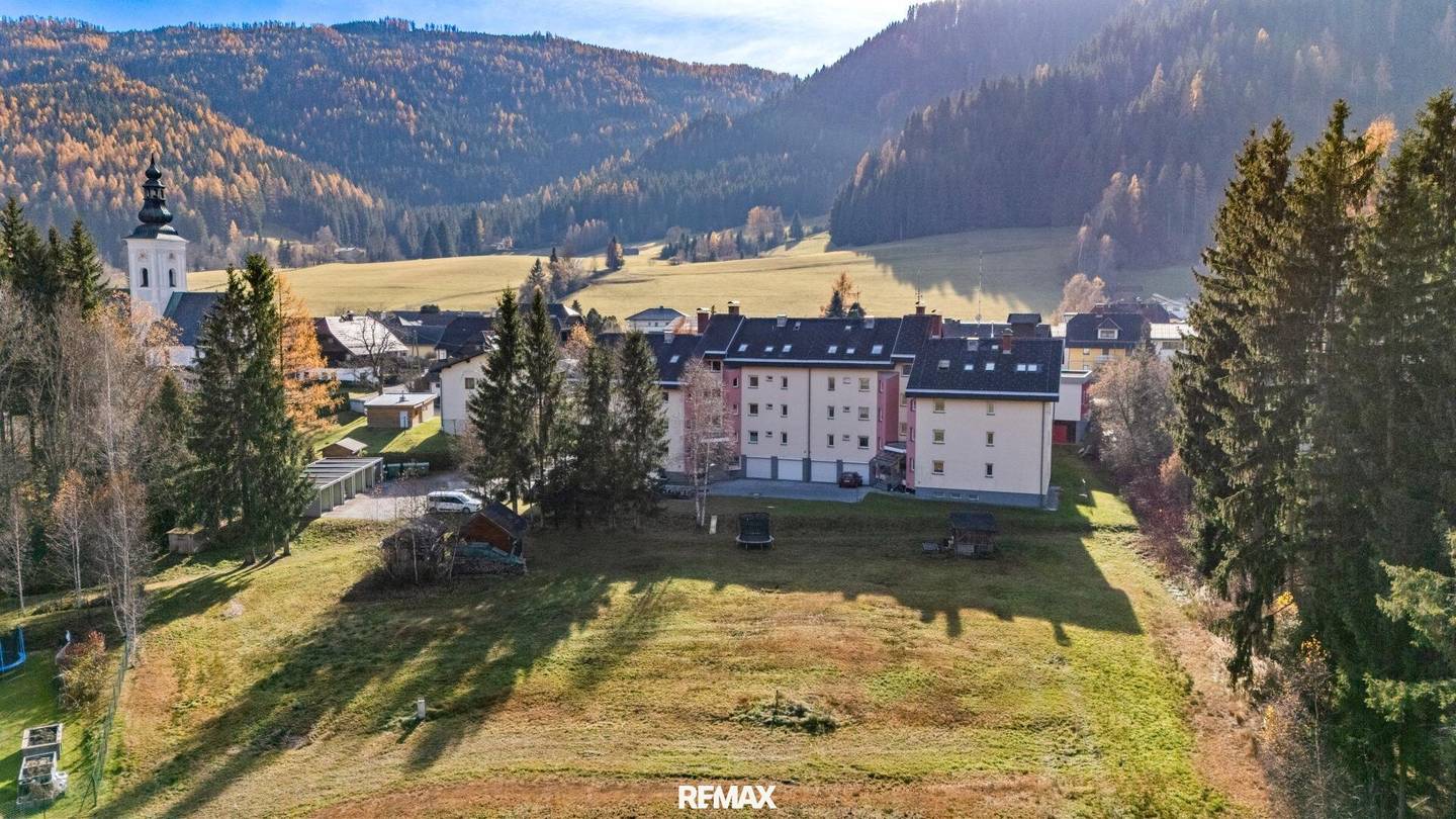 Sonniges Grundstück mit Potenzial in Gnesau