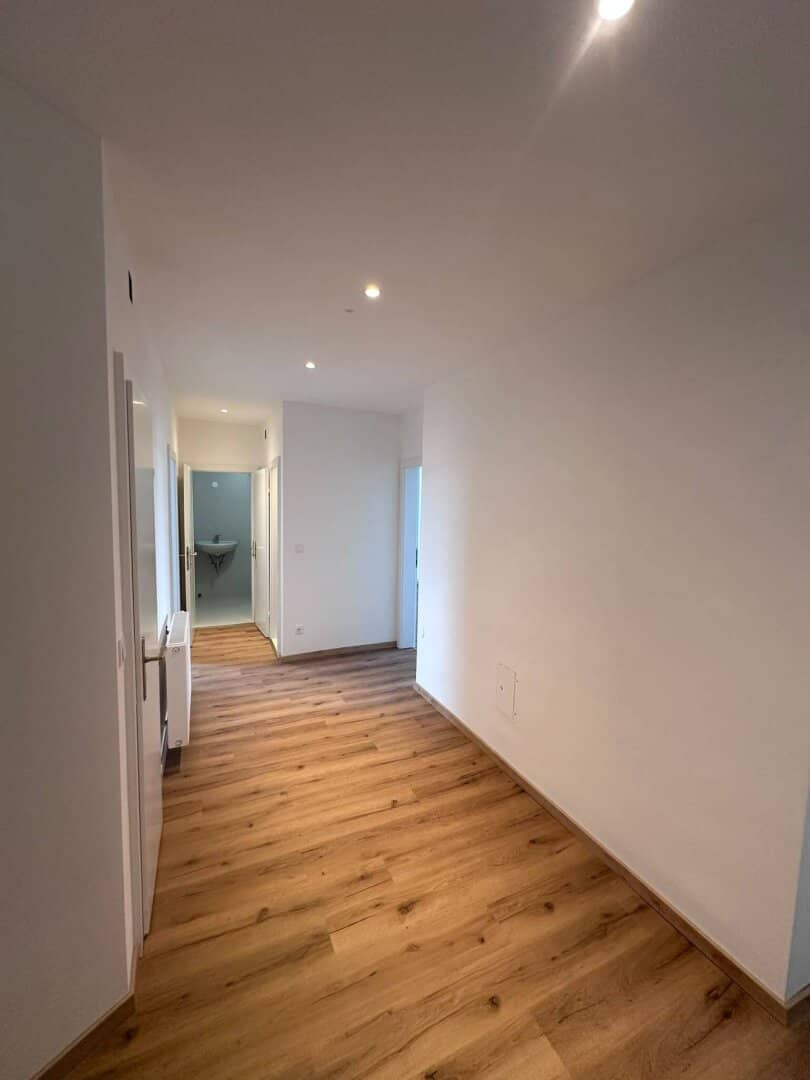 Modern renovierte 3-Zimmer-Wohnung mit Fernblick, 78m², 6. Etage in 1100 Wien um 355.000 €