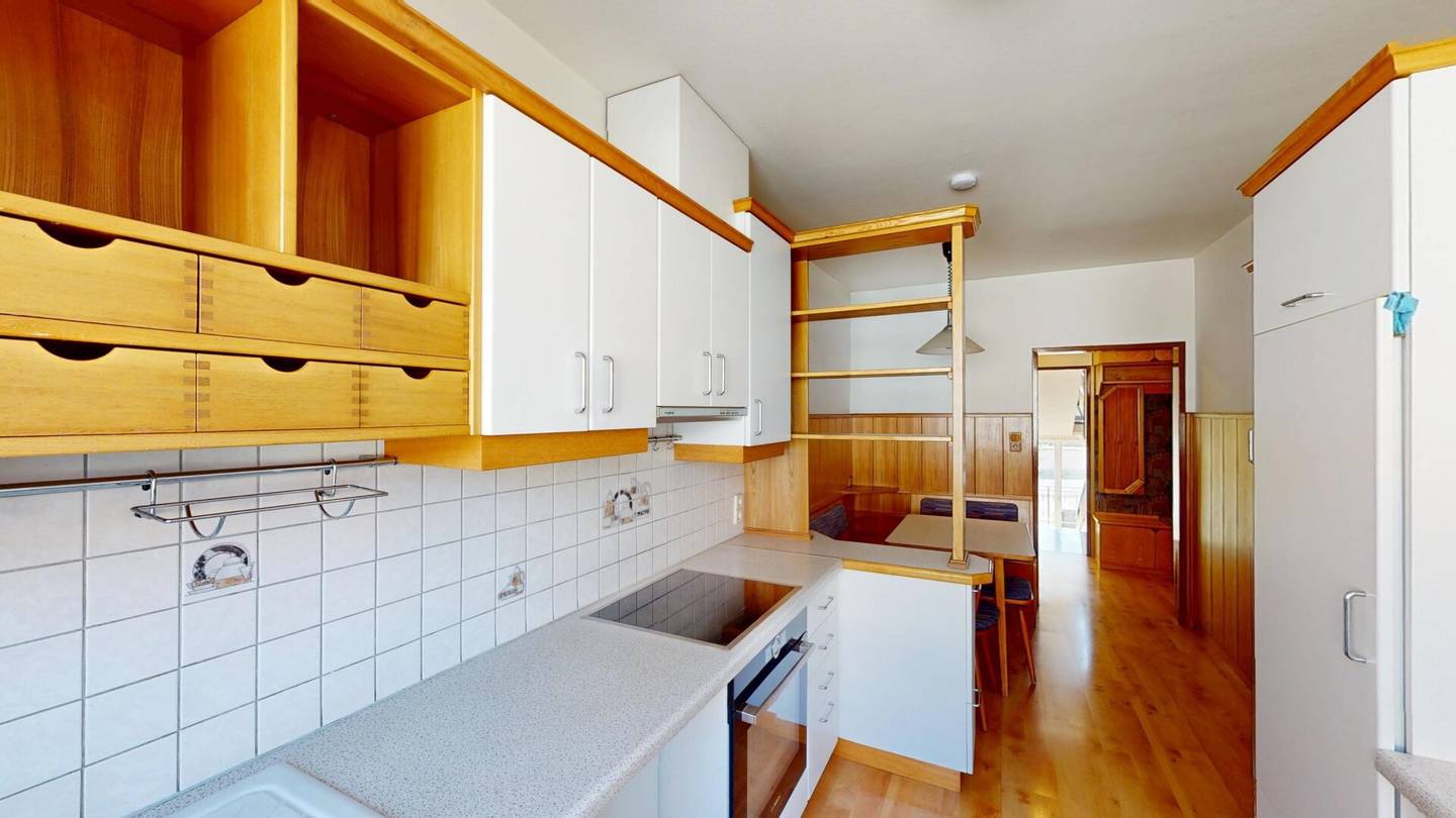 Mehrgenerationenhaus mit Geschäftsfläche in Top-Lage Groß-Enzersdorf