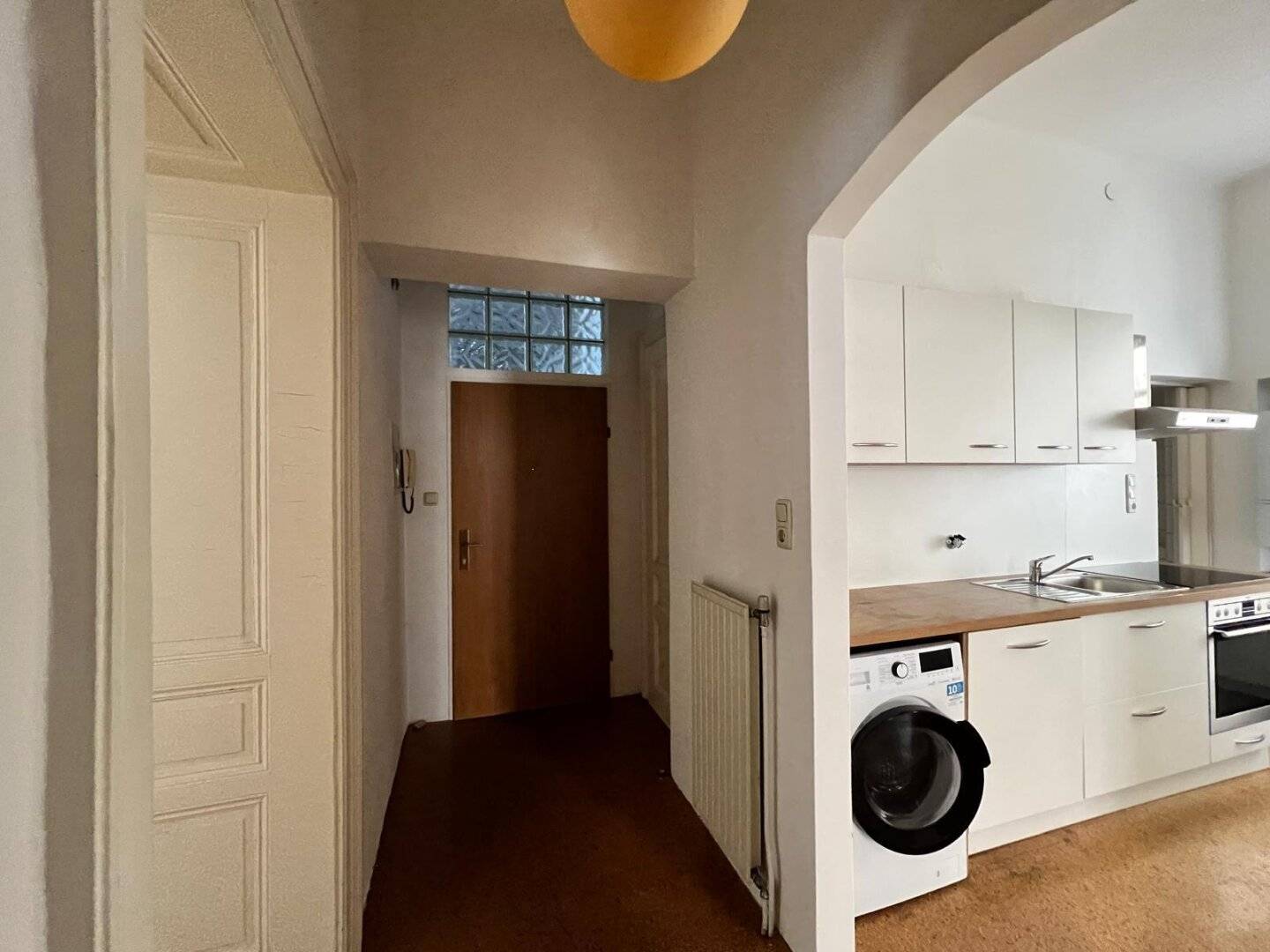 Altbau-Mietwohnung in Linz/Zentrum WG-geeignet