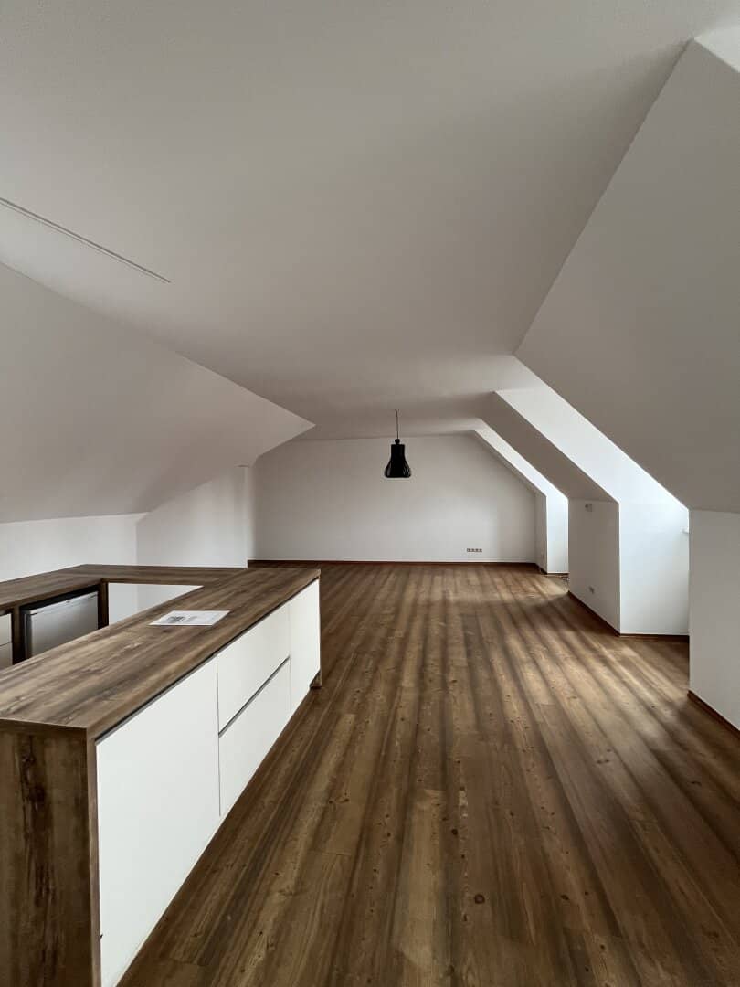 Traumhafte Stadtoase: Moderne 2-Zimmer-Wohnung in zentraler Lage! in 2700 Wiener Neustadt