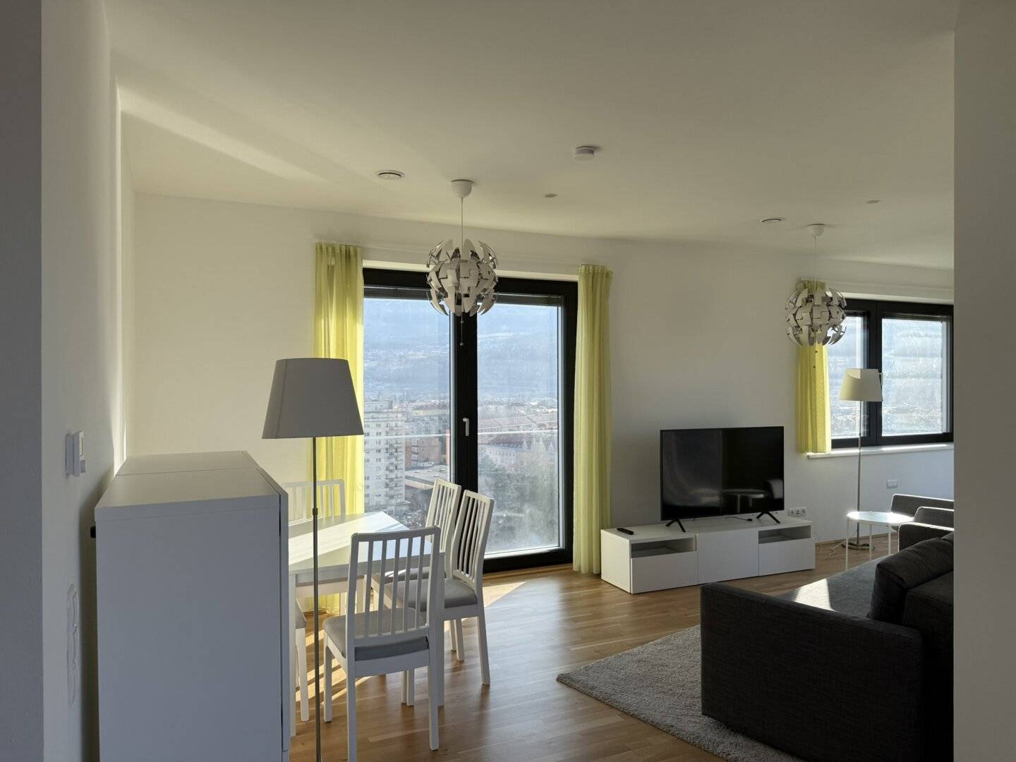 3-Zimmer Wohnung im 12. OG mit Panoramablick – WG-geeignet, zentrale Lage Innsbruck