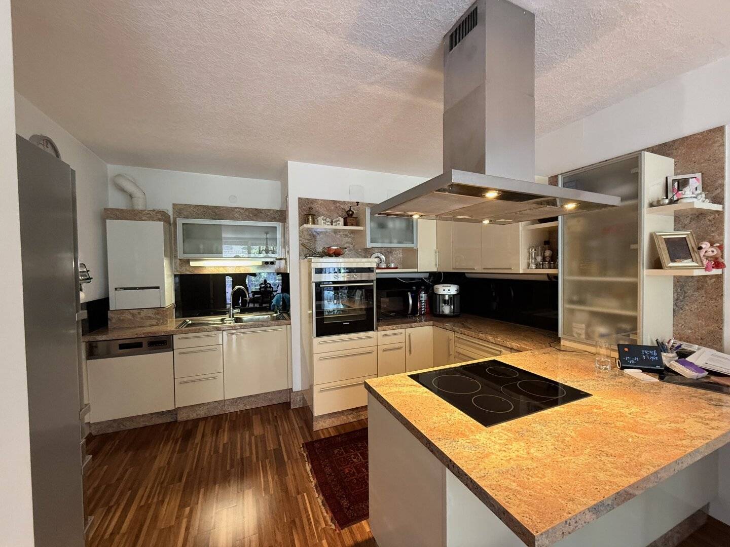 Kaisermühlen | 122 m² Wohntraum mit Terrasse, 2 Balkonen, Schrankraum & Tiefgarage