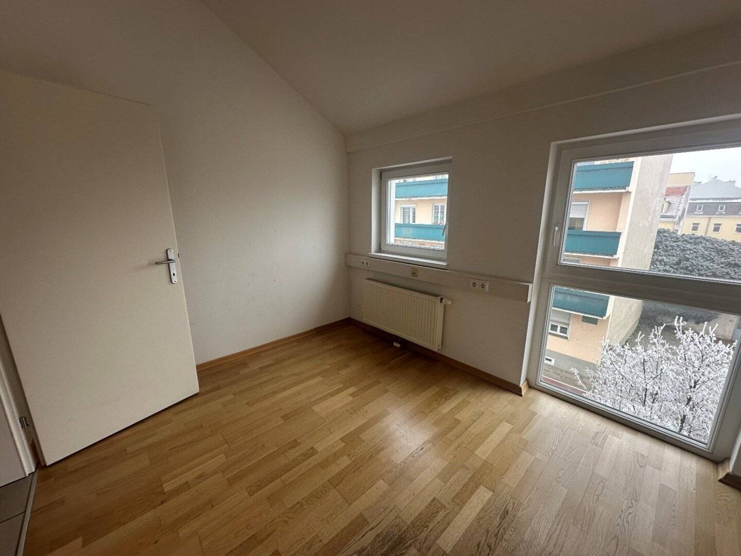 Zentral gelegenes Altbau-Büro mit Charme – 134 m² nahe Hauptplatz und  Bahnhof! In 2700 Wiener Neustadt