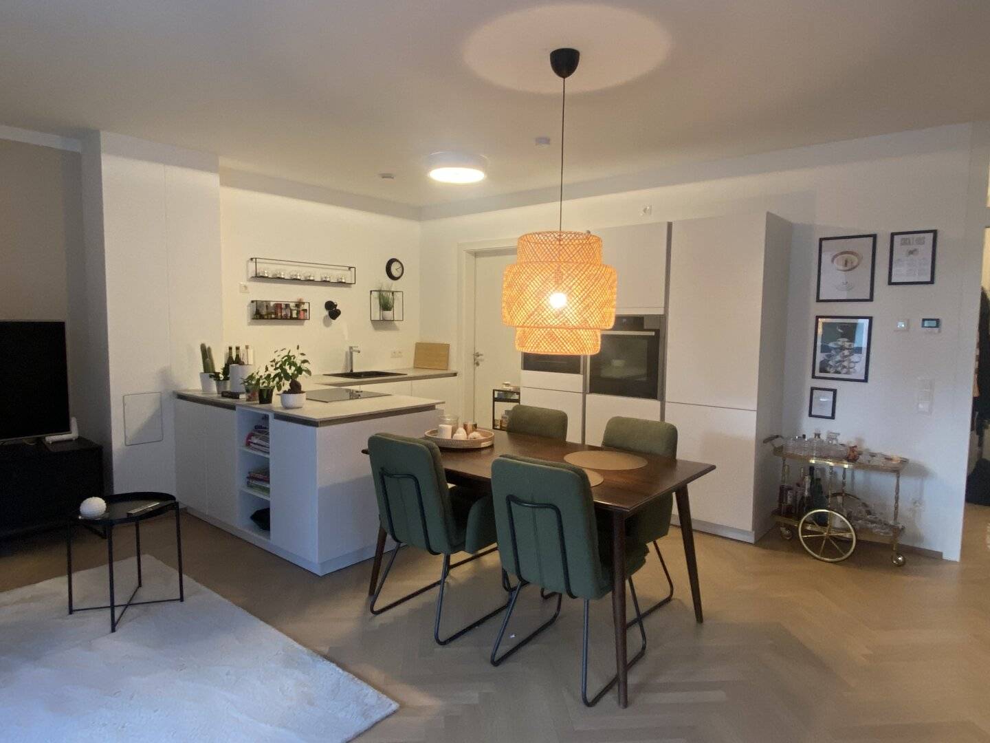 Stilvolle 2-Zimmer-Wohnung mit Balkon in Bestlage von Wr. Neustadt – Perfekte Wohnqualität direkt beim Landesklinikum!