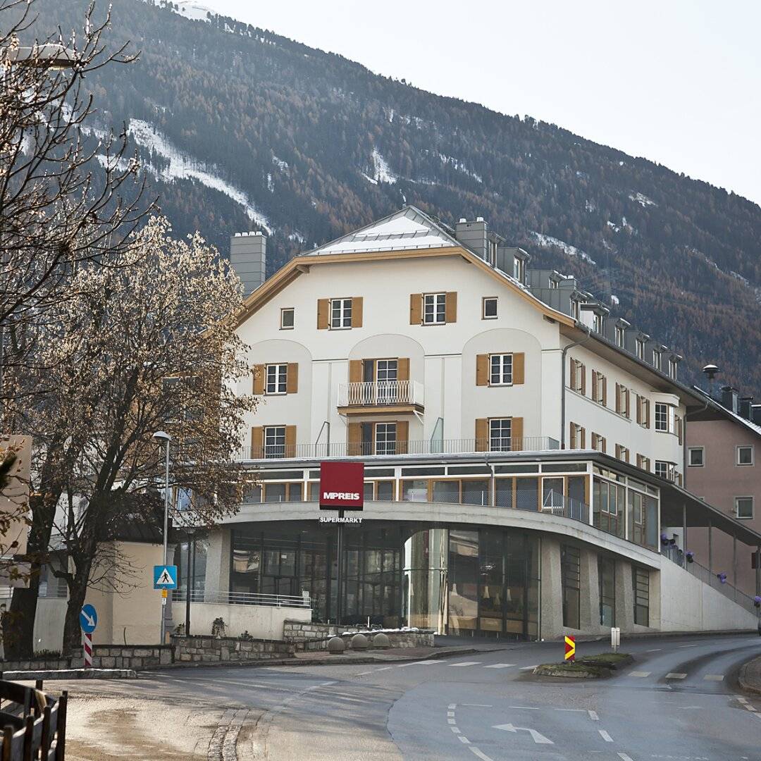 Ihre Anlagechance: Provisionsfreie Gastrofläche mit Terrasse | TOP 02, Einheit in der Alten Post im Zentrum von Arzl im Pitztal Tirol
