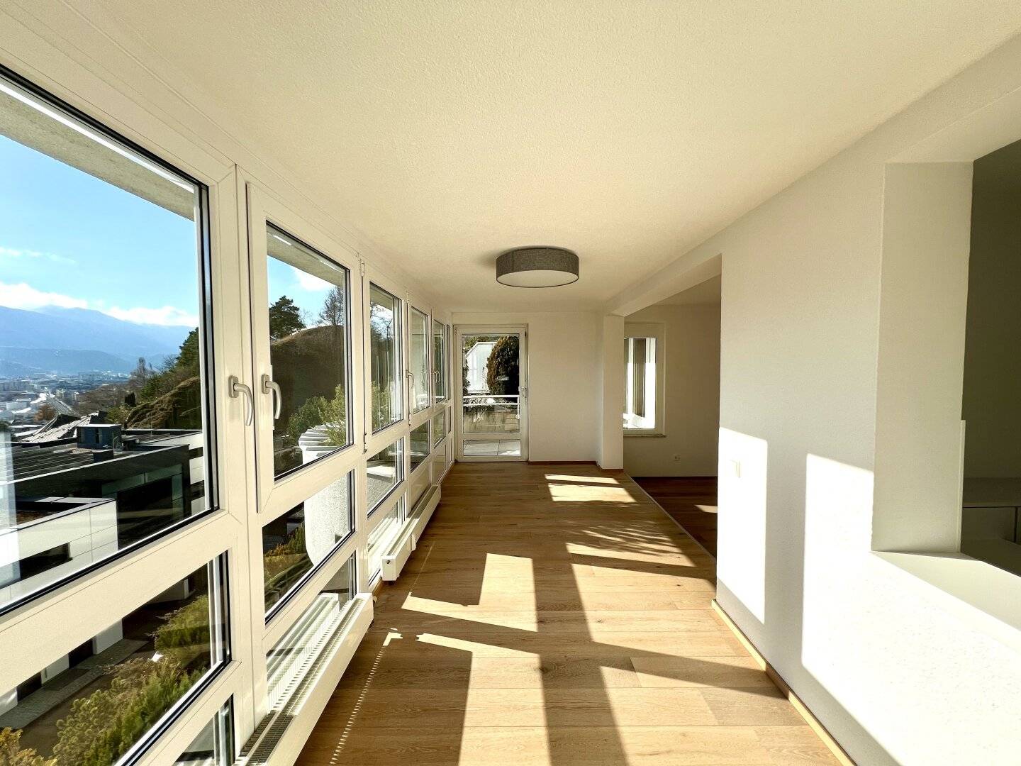 Rarität in Arzl: Hochwertige Wohnung mit beeindruckendem Weitblick über Innsbruck