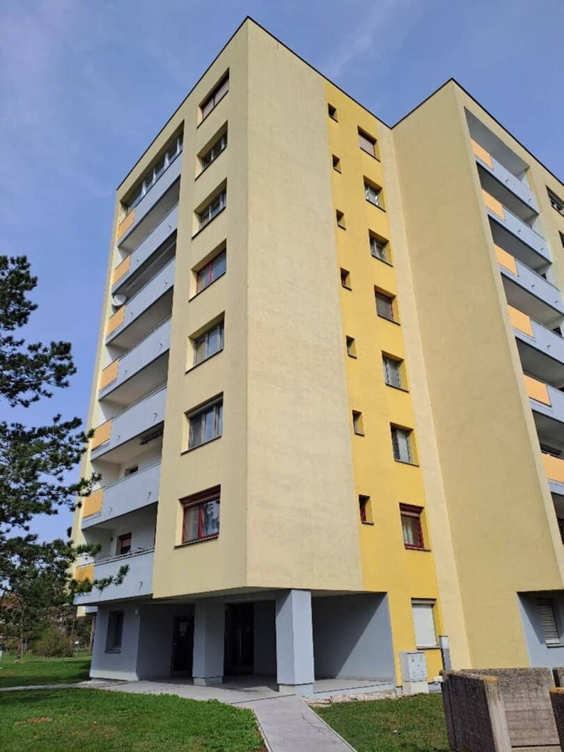 Wohnen mit Weitblick – Eigentumswohnung mit Top-Ausblick von der Loggia in Felixdorf