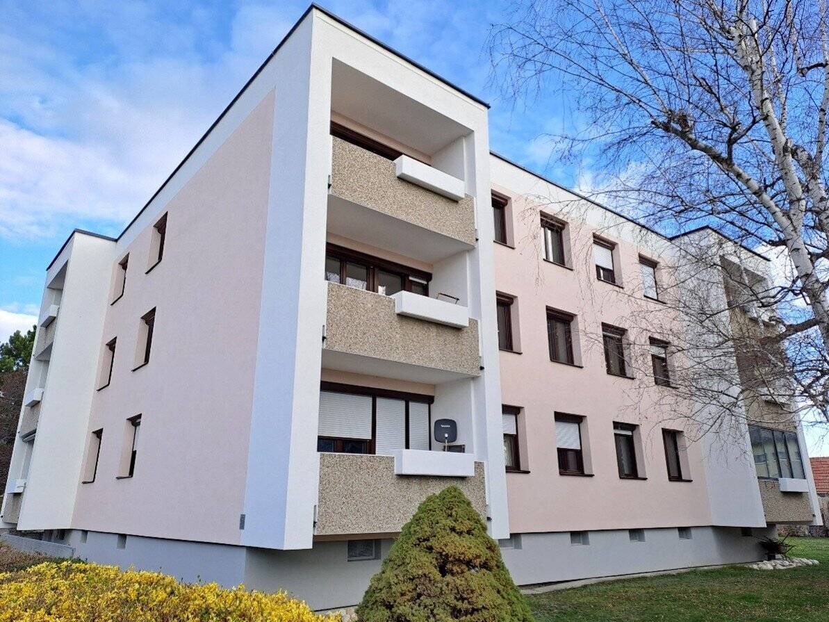 Nette Wohnung mit Balkon und eigenem Parkplatz in Pottendorf!