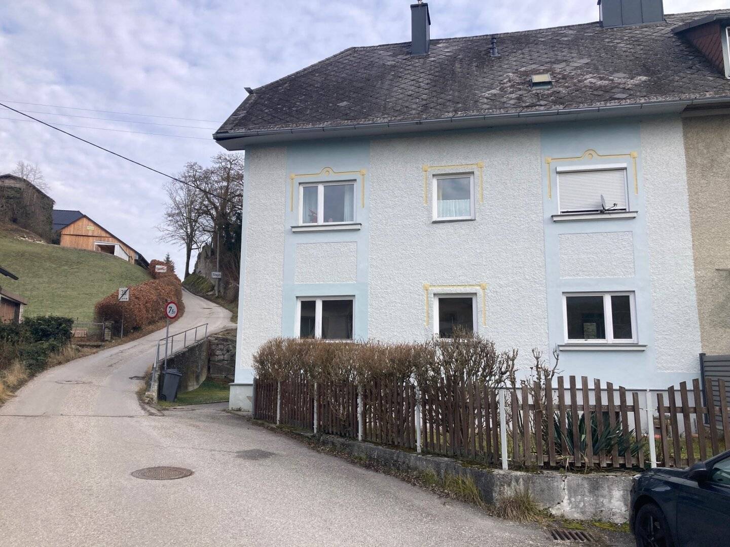 Mehrparteienhaus mit 5 Wohnungen