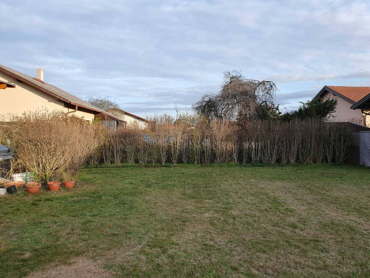 Schönes Einfamilienhaus mit Vollkeller in Eggendorf !
