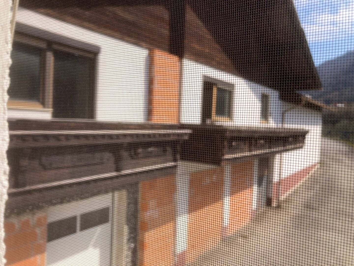 Ehemalige Fleischerei mit Wohnungen, Garagen und Lagerflächen zu Verkaufen