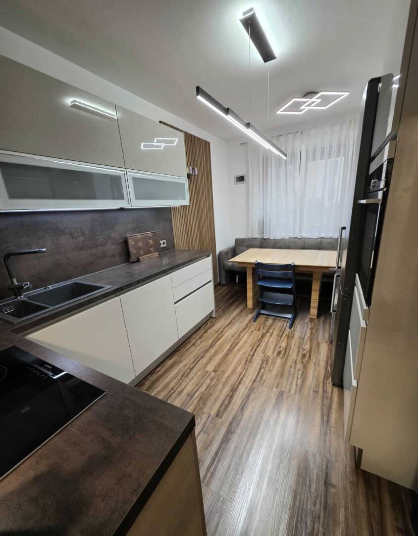 86 m2 Wohnung mit Grünfläche in Garsten zu Verkaufen