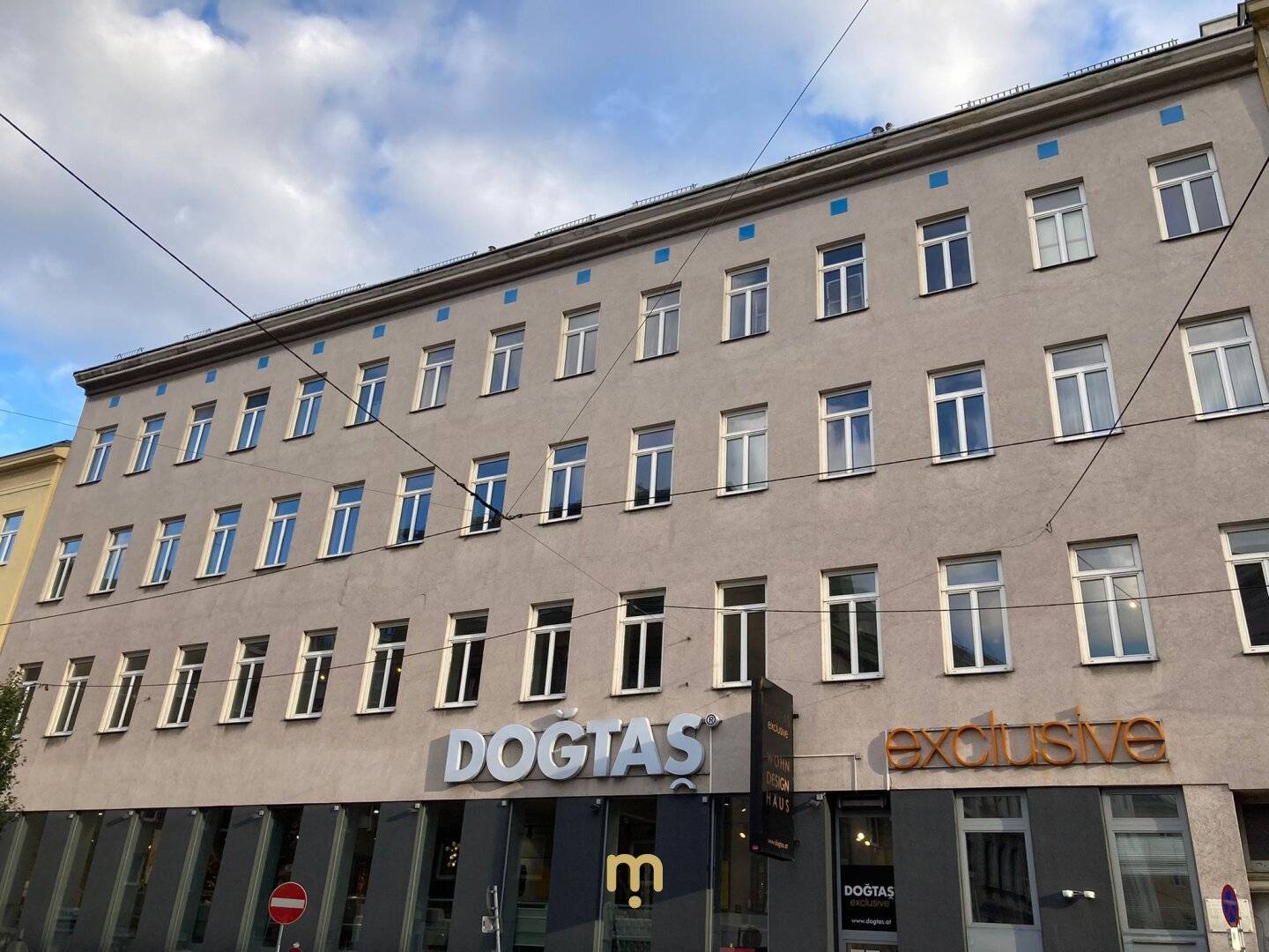 Top Rendite: 4,0% Anlageobjekt : unbefristet vermietetes Büro