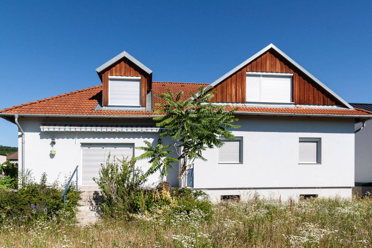 Familienfreundliches Wohnhaus am Ortsrand von Breitenbrunn