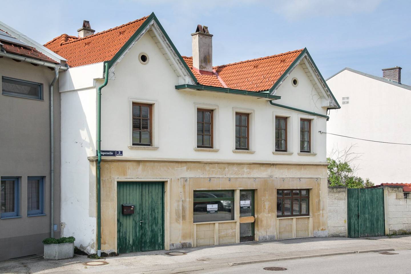 Sanierungsbedürftiges Wohnhaus im Zentrum von Mannersdorf