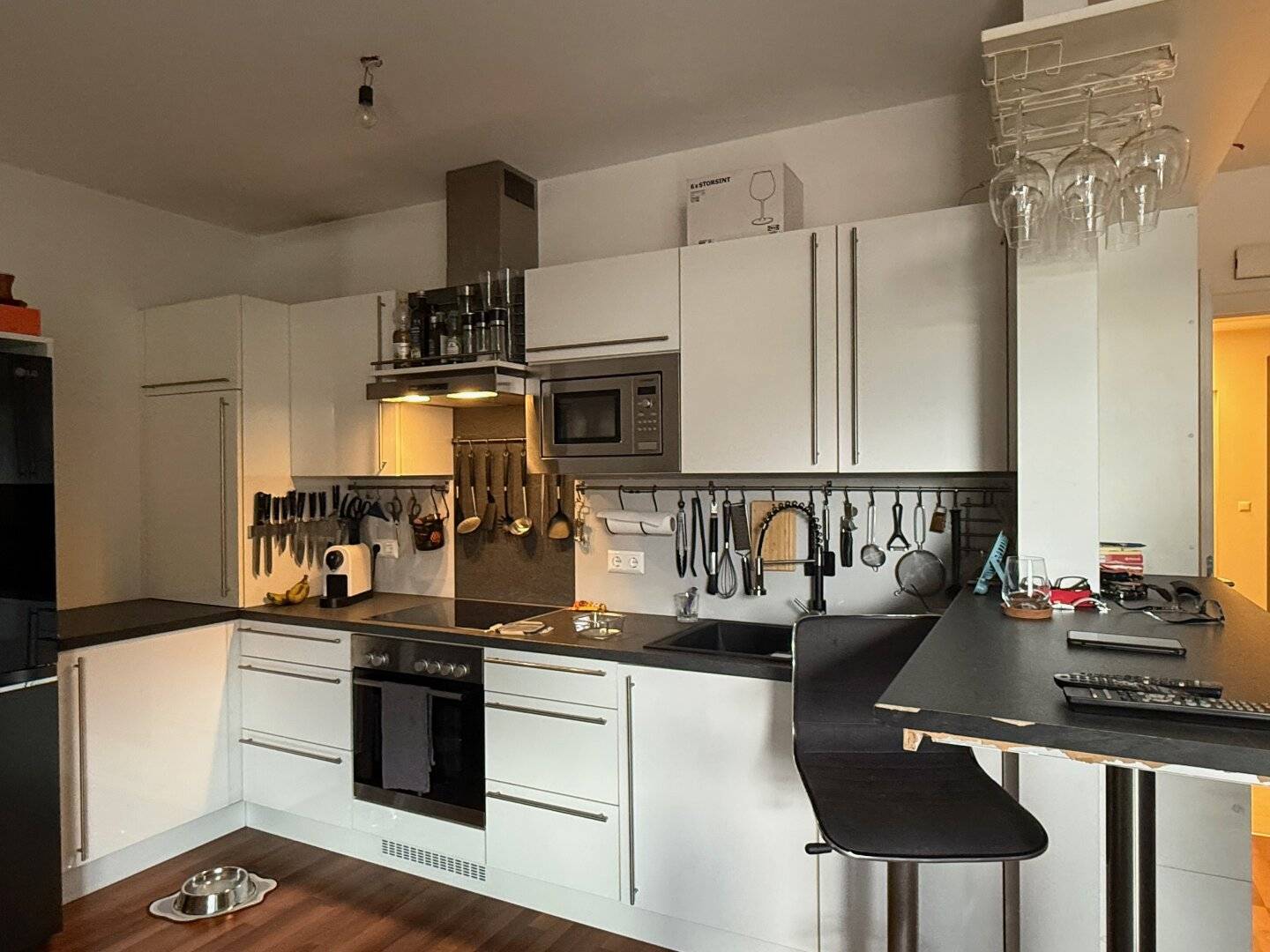 2-Zimmer-Wohnung mit großer Terrasse & 2 Stellplätzen