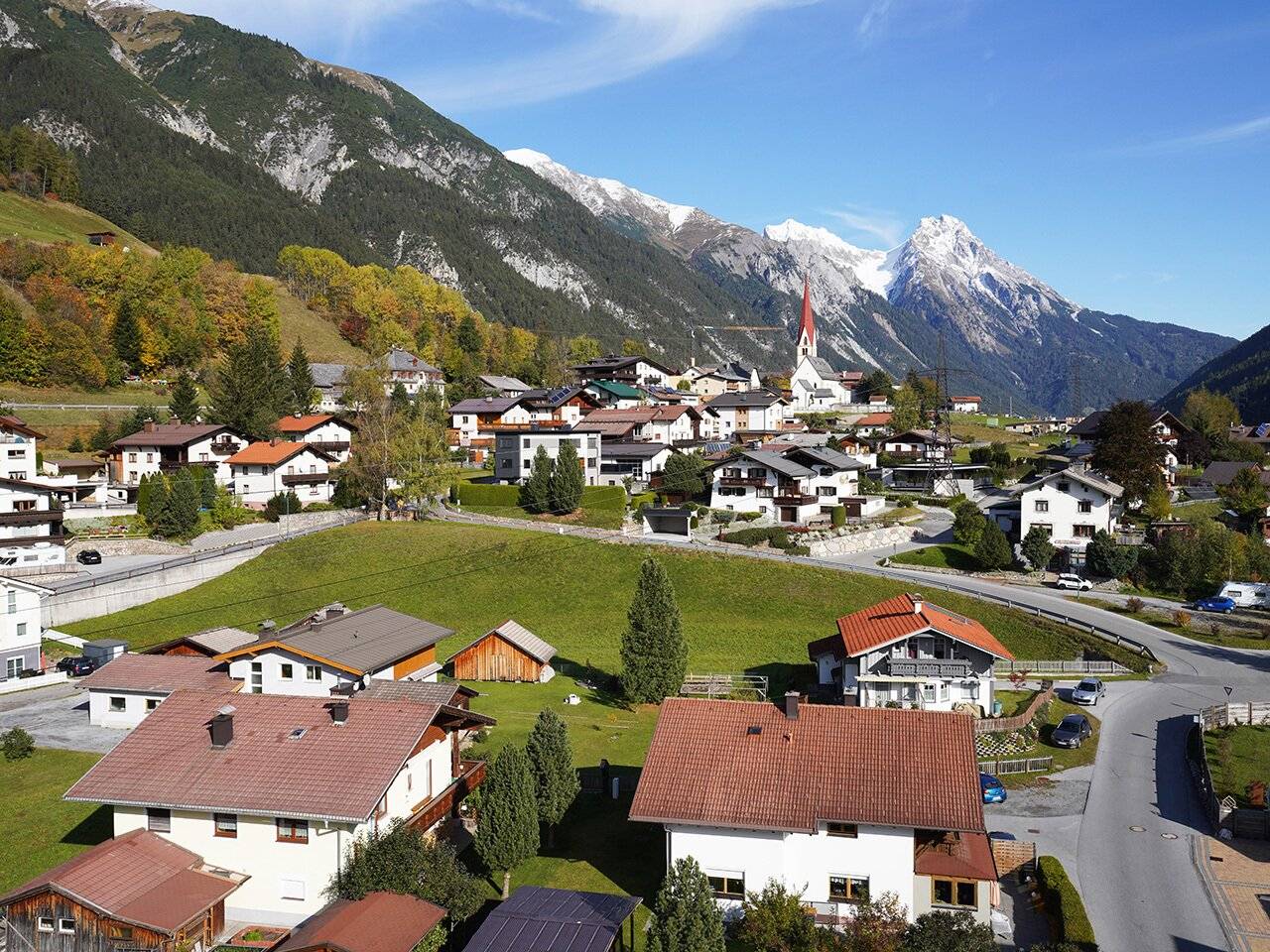 Exklusiver Baugrund am Arlberg in Tirol | 3.621 m² Wohnlage in Pettneu mit Galzigblick und offenem Entwicklungshorizont