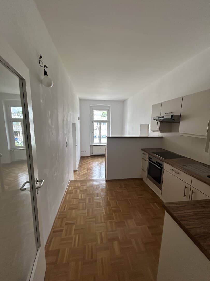Großzügiges 3-Zimmer-Raumwunder mit Balkon: Wohnen am Puls von Graz-Lend/Gries!