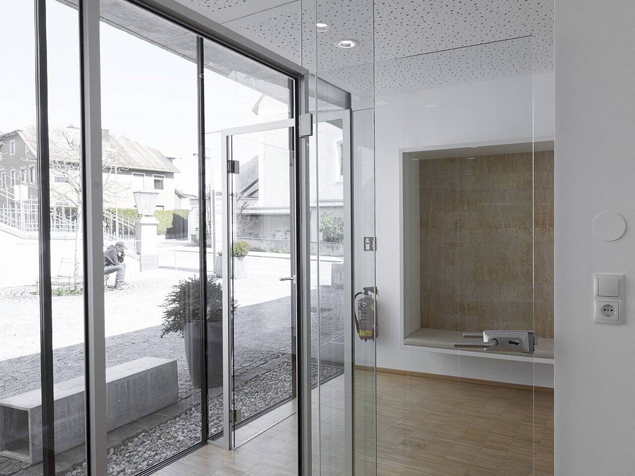 Charakterstarke Gewerbefläche Altbau trifft Neubau | TOP 02, 6 Zimmer-Büro- und Gastroeinheit in der Alten Sparkasse im Zentrum von Imst Tirol