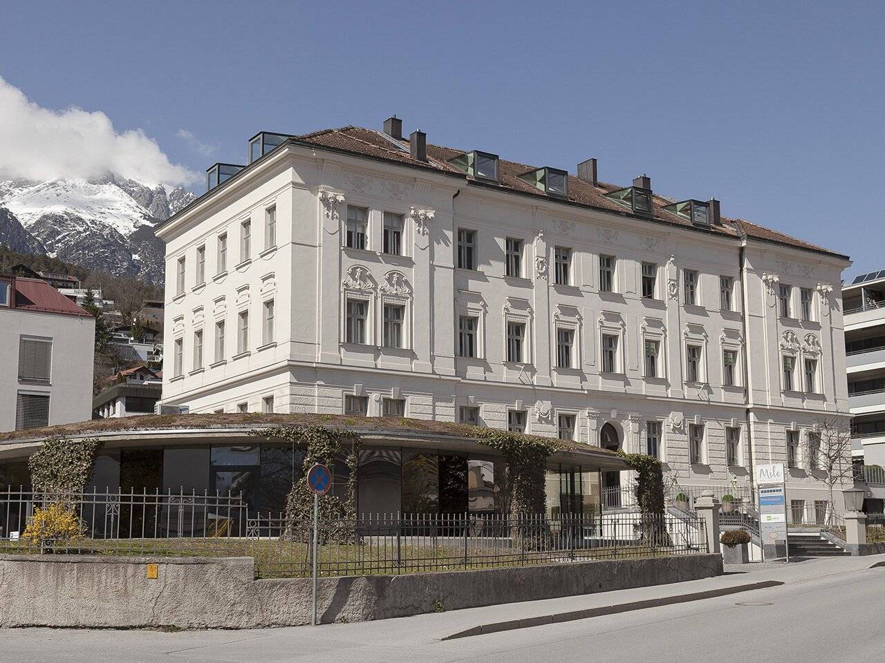Helles, vielseitiges Großraumbüro im Anbau der Alten Sparkasse | TOP 01, 5 Zimmer Einheit im Zentrum von Imst Tirol