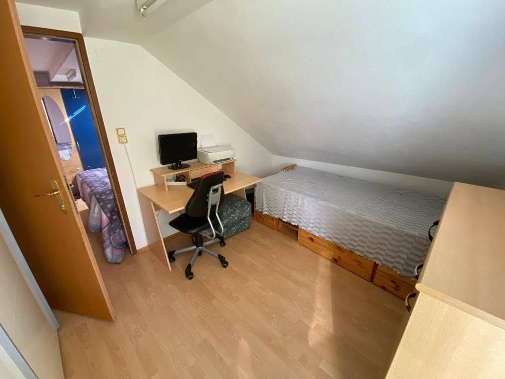 Einfamilienhaus mit 7 Zimmer in Wiener Neustadt zu verkaufen