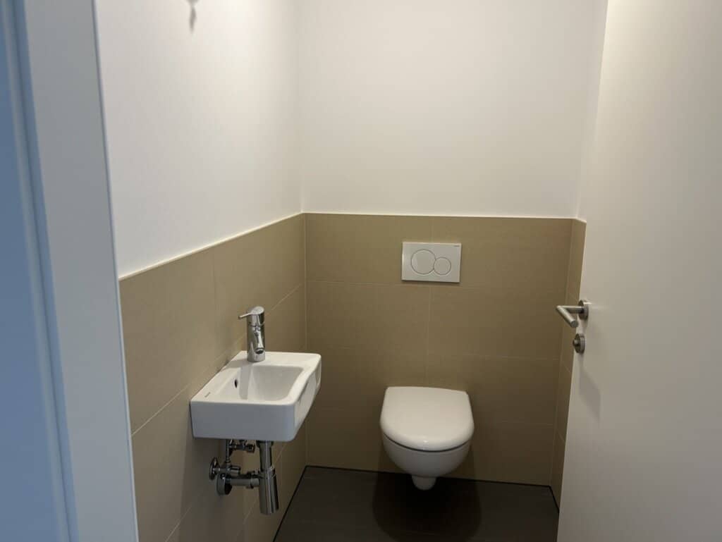 Traumhaftes Neubau-Reihenhaus – 5 Zimmer | Garten | Badesee