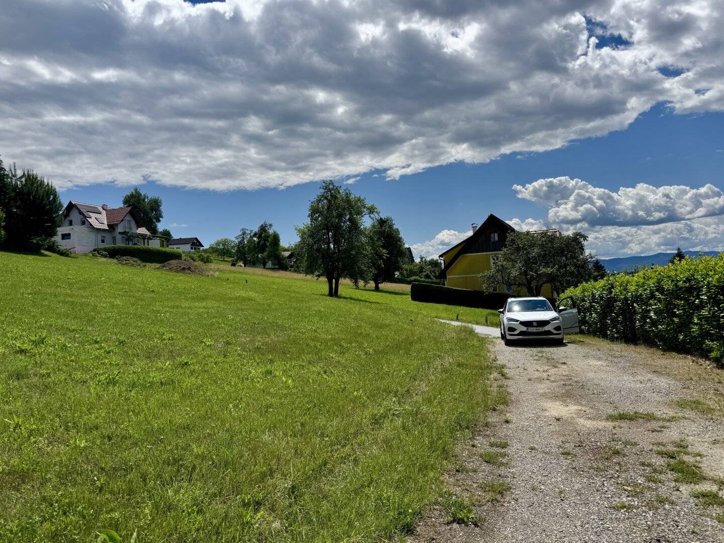 Baugrundstück mit Weitblick nahe Deutschlandsberg. Ihr Platz für ein besonderes Neubauprojekt.  Ein Grundstück mit Aussicht, Potenzial und Stadtnähe.