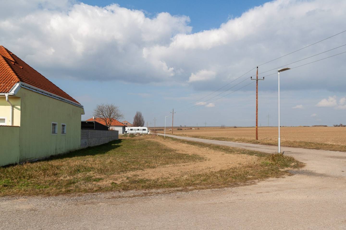 unbebautes Grundstück in Neusiedl am See