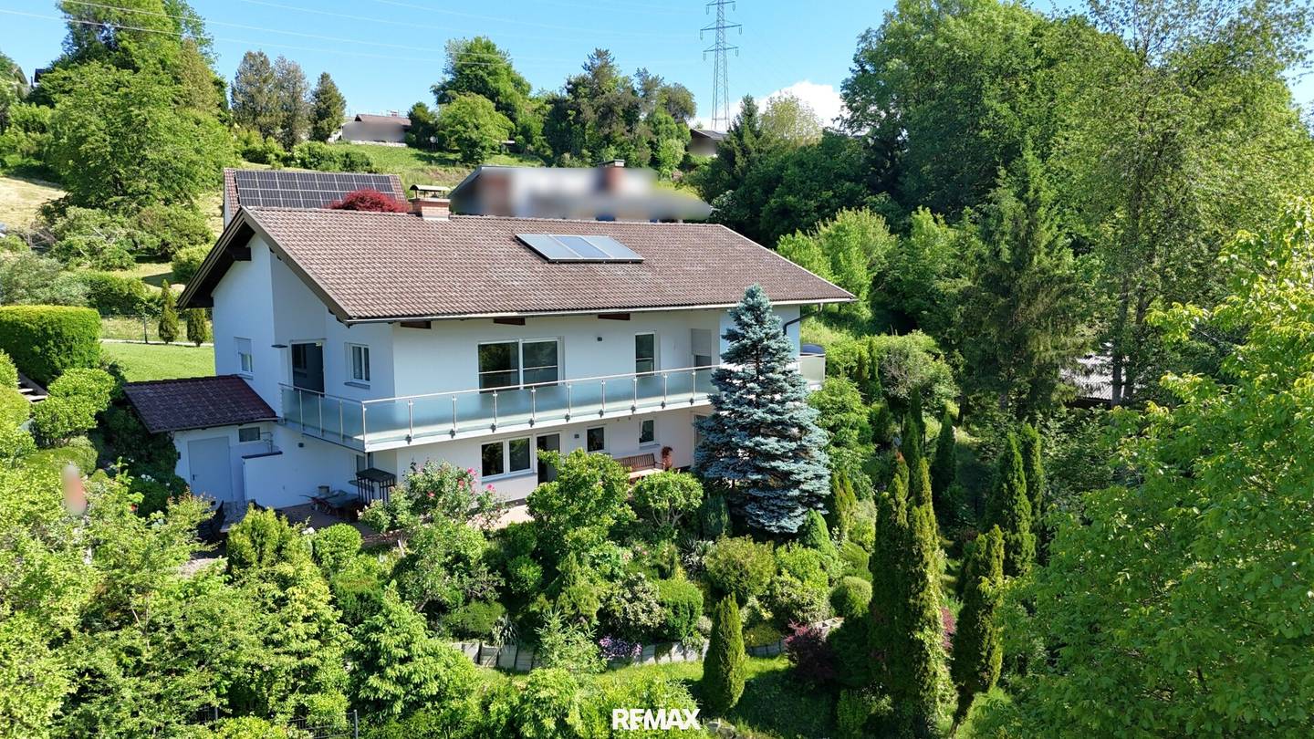 Wohnhaus mit fantastischem Fernblick in Lassein - Zweitwohnsitz möglich!