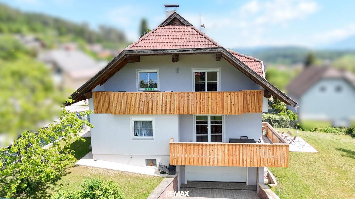 Viel Platz für Familie oder Vermietung – Zwei Wohneinheiten unter einem Dach in Köttmannsdorf