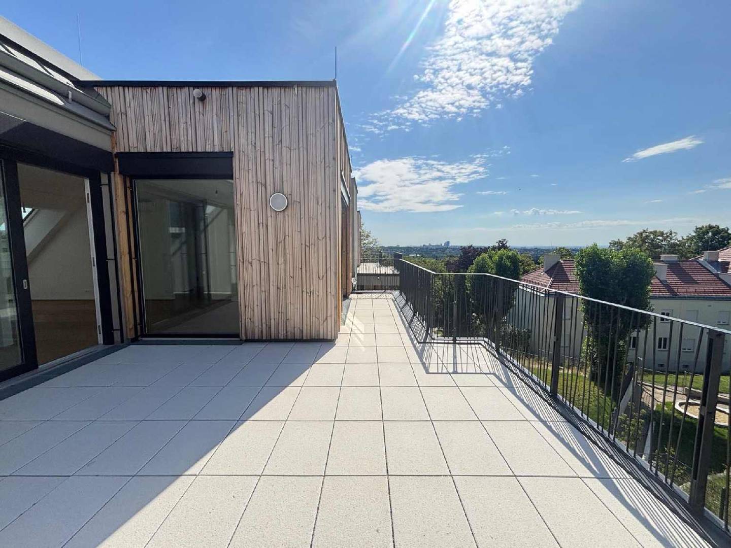 Dachgeschosswohnung Erstbezug Terrasse Grünblick