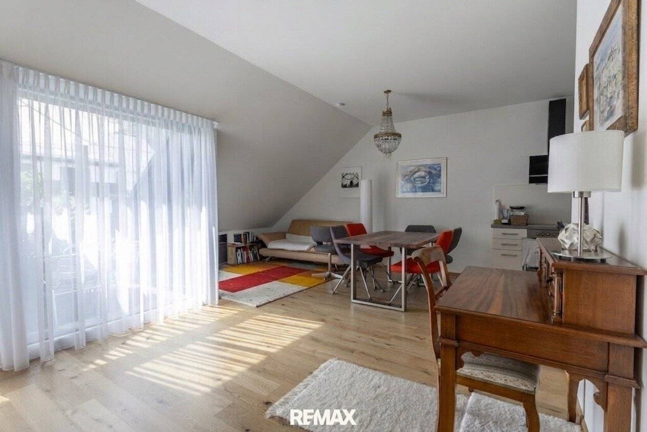 Neubau-Dachgeschosswohnung mit Südbalkon inkl. Tiefgaragenplatz in Villach