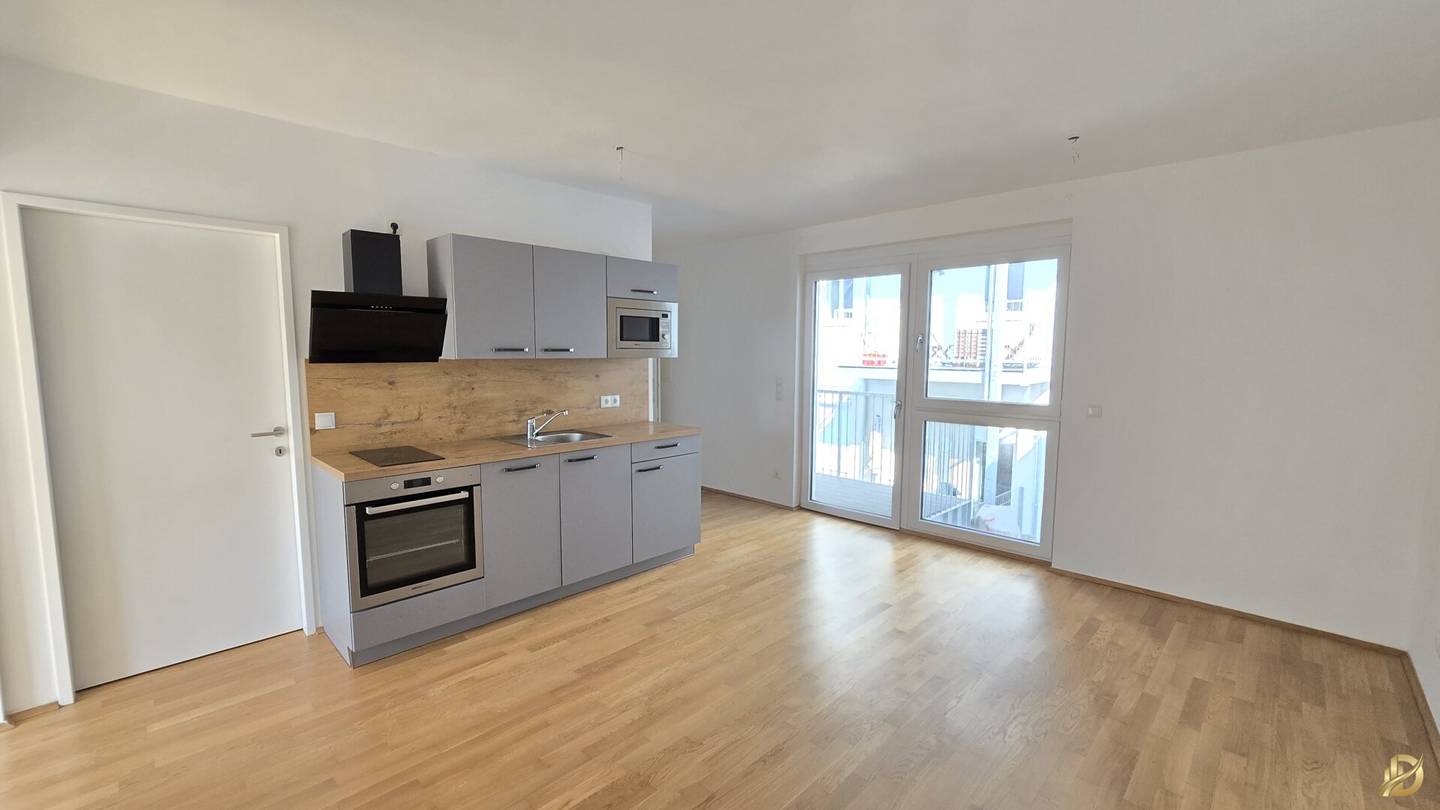 Schöne 3 Zimmer + 2 Balkone. Sehr gute Lage, nähe U1 Kagranerplatz