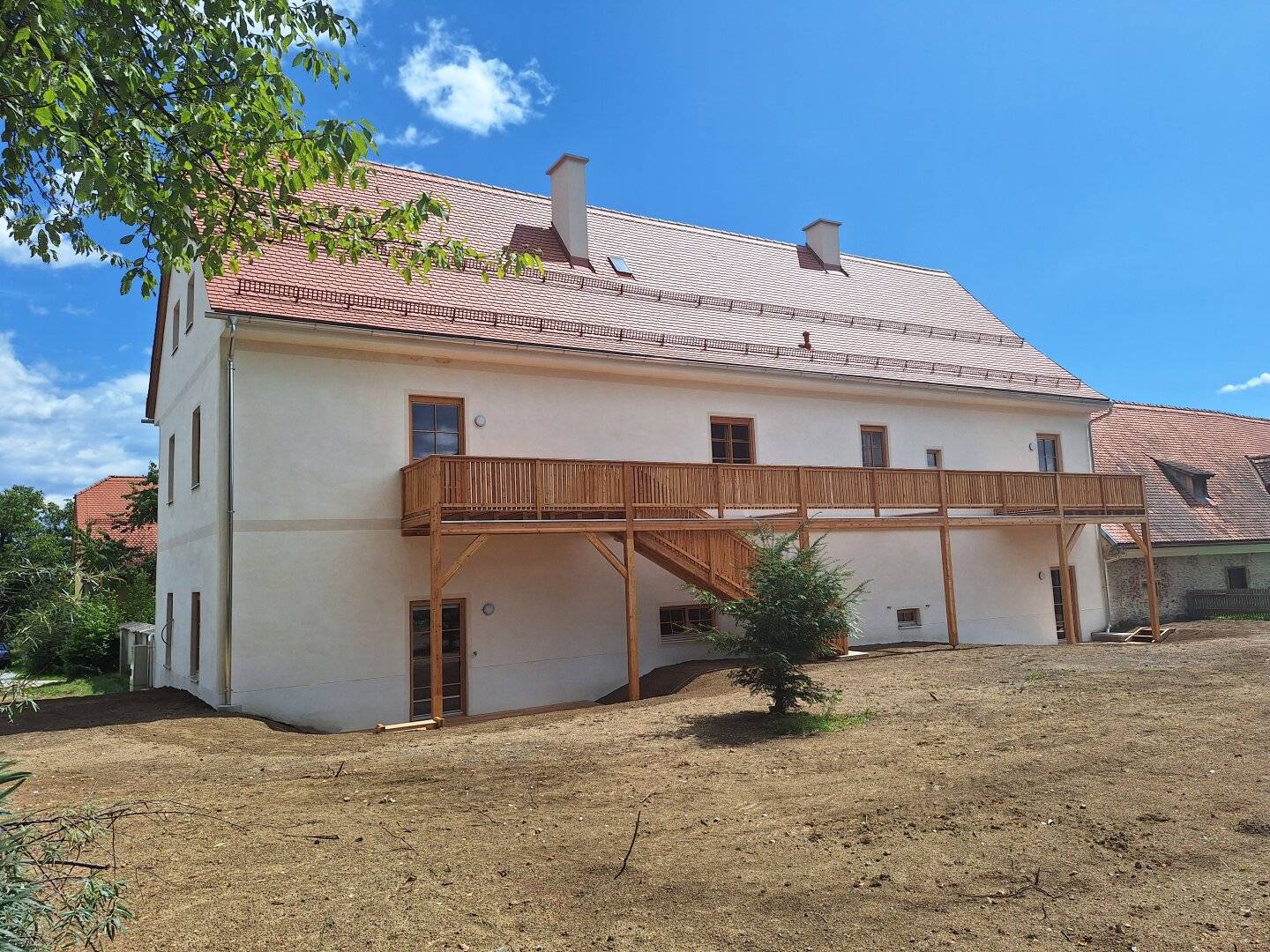 Exklusiv und luxuriös - Residieren im Gutshof Maierhof (bis zu 2 Monate "mietfrei" für Schnellentschlossene!)