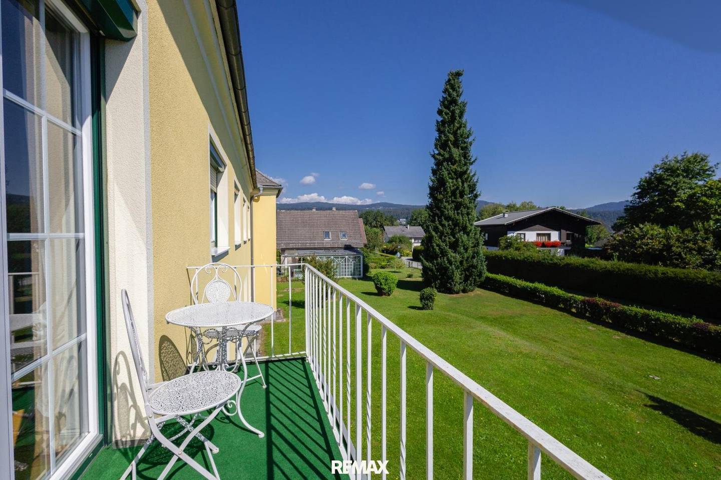 Charmante Eigentumswohnung mit Balkon & Kachelofen in Velden