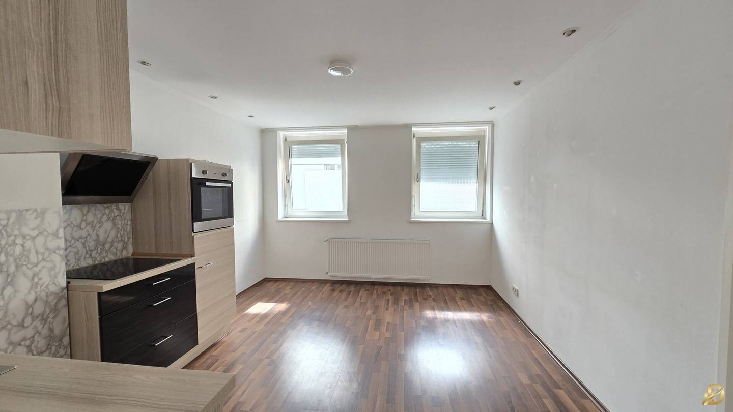 Schöne 4 Zi. Wohnung Erdgeschoß