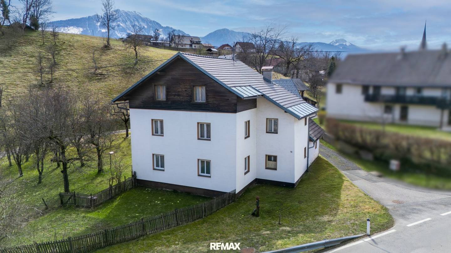 Einfamilienhaus in Tratten